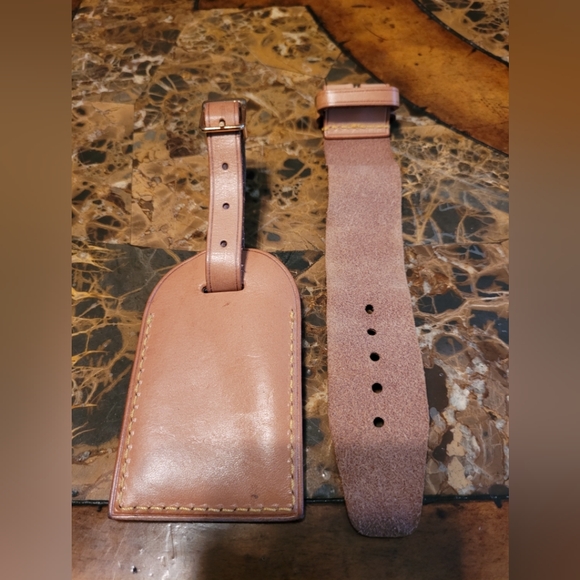 LOUIS VUITTON Leather Bag TAG AND POIGNANT- Brown - Picture 5 of 5